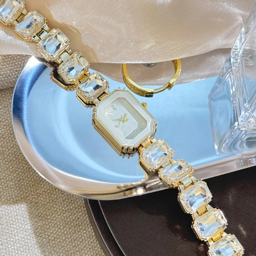 Women'S Large Section Rhinestone Chain Rectangular Color Case Rhinestone Dial Fashion European and American Style Ladies Watch